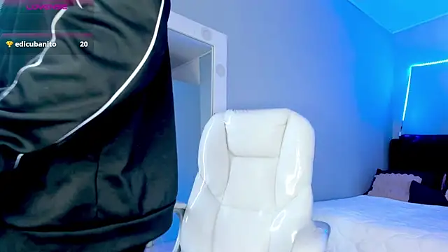 Alex_cute77 webcam