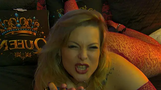 ZoeMesmerizee webcam