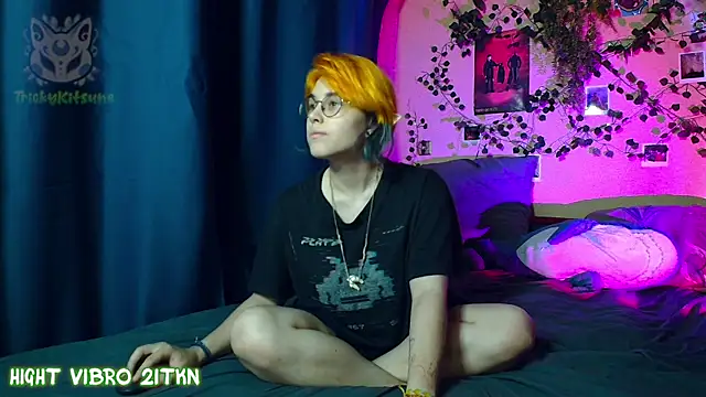 TrickyKitsune webcam