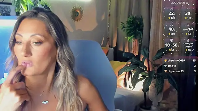 SarahAlluring webcam