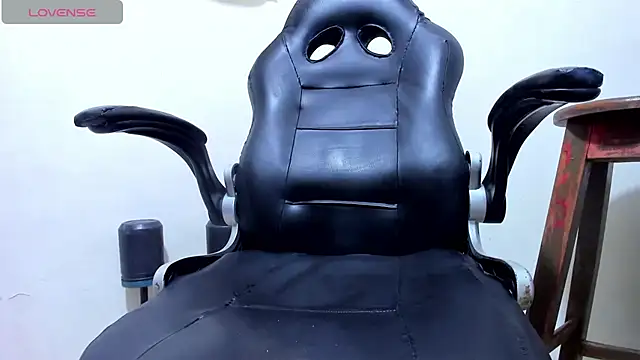 miss_bigcockts webcam
