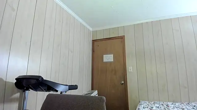 NaturalBeautyQueen webcam