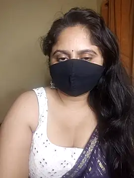 Sravvi499 webcam