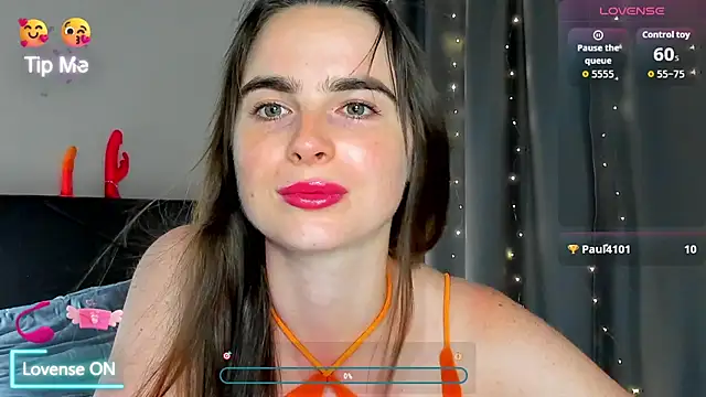 megann_fox2 - Megann_fox2's free webcam - UK Sex Cams