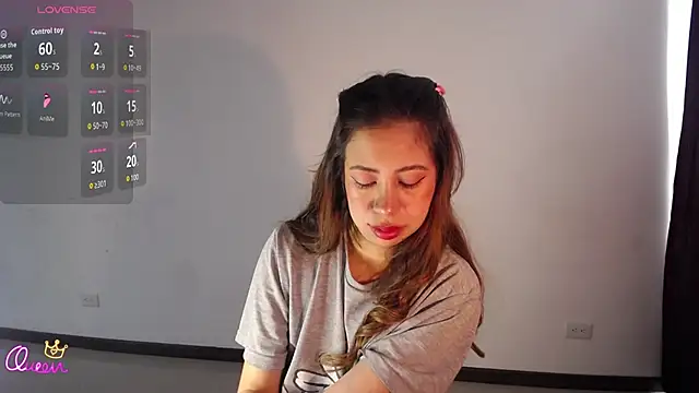 Airi_pierce webcam