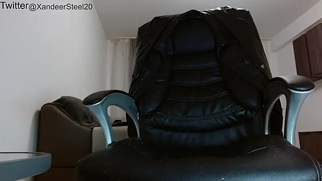 Alphadominathor webcam