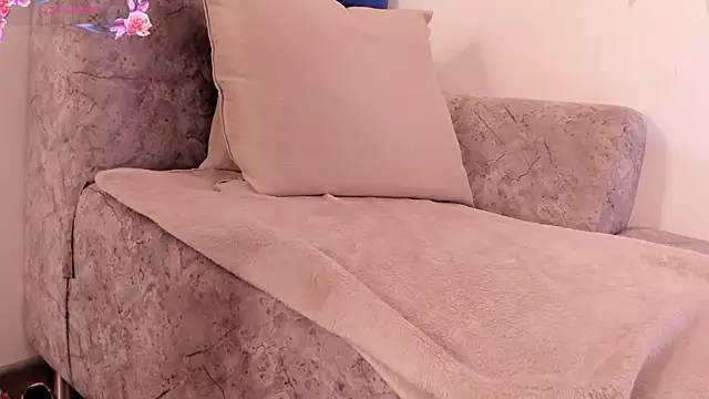 Rubby__Redd webcam