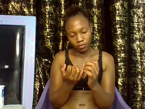 Lovey_daisy15 webcam