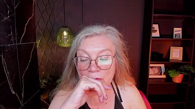 NataliMellow webcam