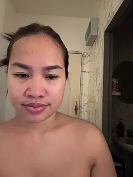 Ponthip webcam