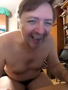 pokaz2020 - Pokaz2020's free webcam - UK Sex Cams