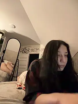 KRASOTKA_LIYA live cam on StripChat