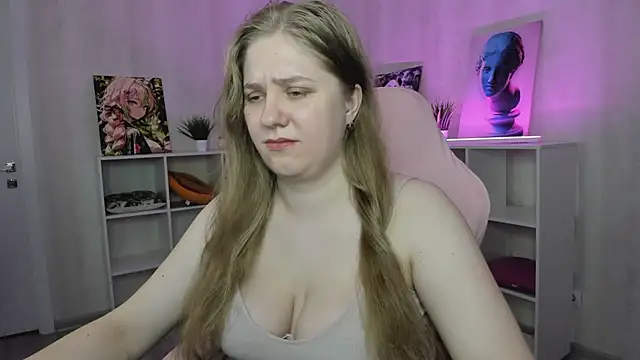Megan_Violer webcam