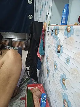 tina8th webcam