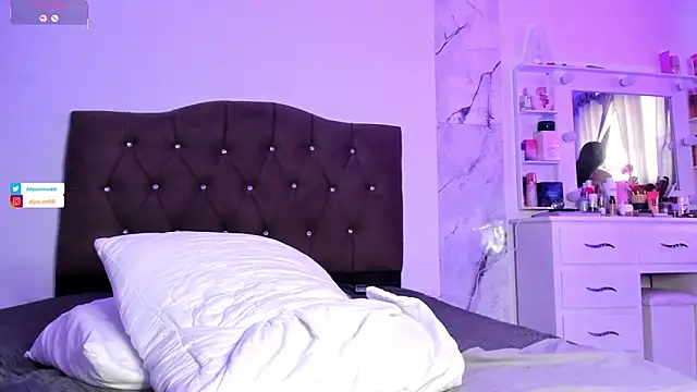 alysson_18 webcam