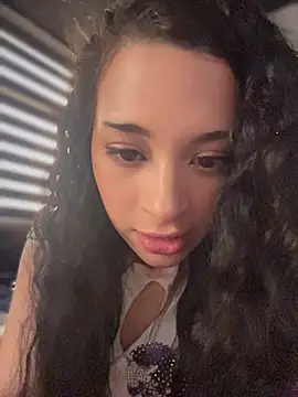 Isabella-Teen webcam