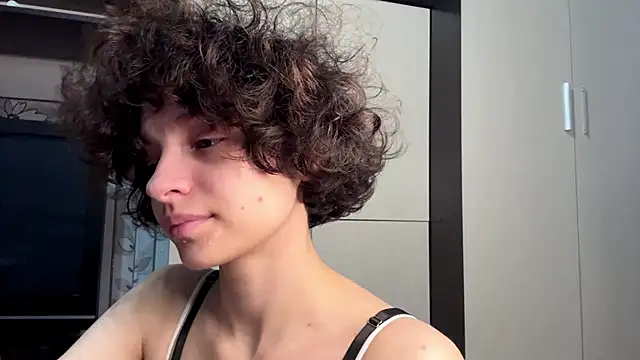 Nikatyanxx webcam