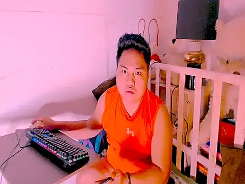 Hardking_69 live cam on StripChat