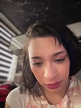 Sasha-firee webcam