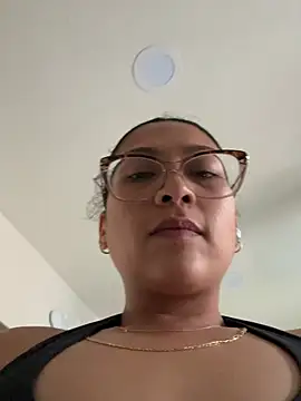 jayybabyy97 - Jayybabyy97's free webcam - UK Sex Cams