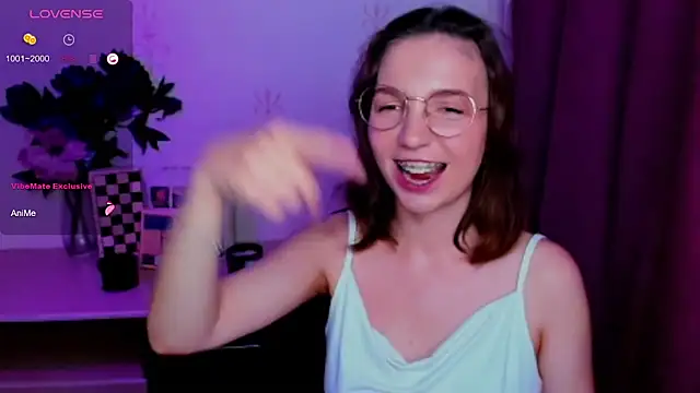 KindHazelHere_ webcam