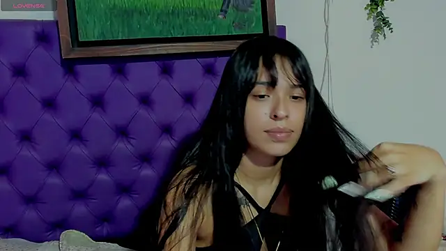 Cloeandtyfanny webcam