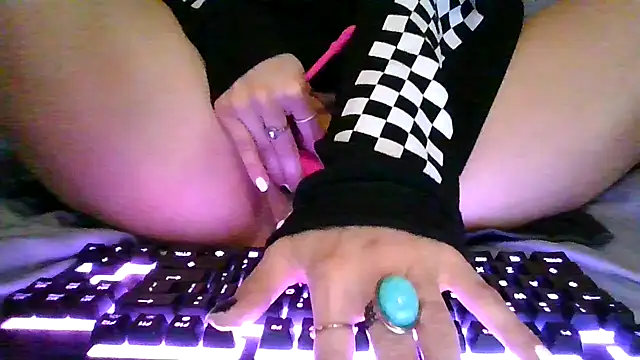 thepeachiestprincesss webcam