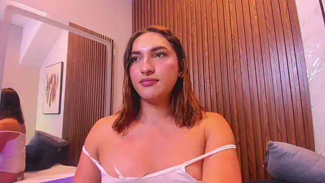 Mielayette - Trans webcam sex chat