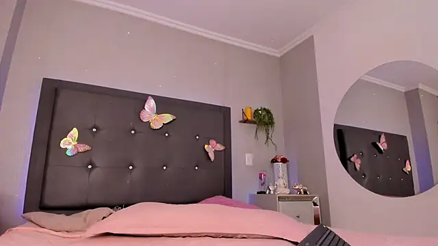 emma_lye webcam