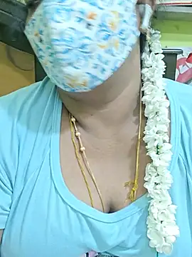 Tamil_Mithra webcam