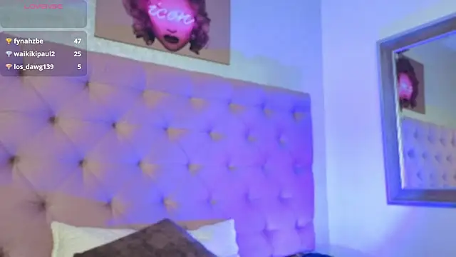 amber__moon1 webcam