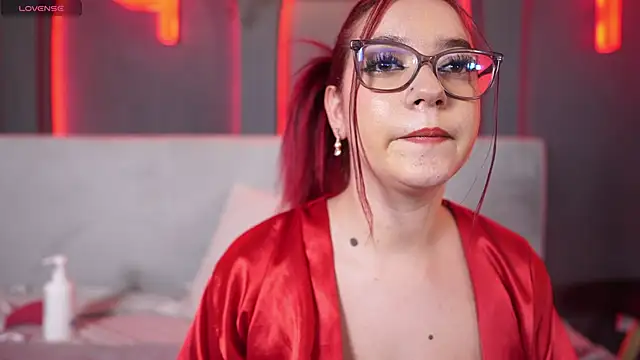 LiliCoxx webcam