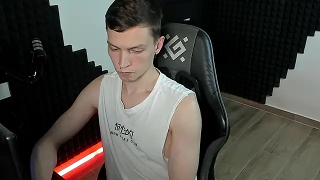 More_than_friend webcam
