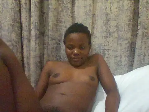 tina_2030 webcam