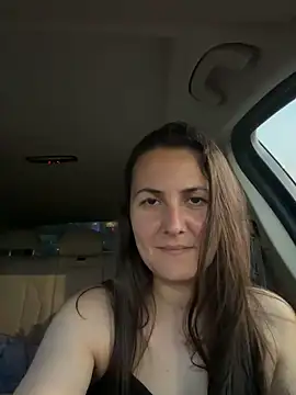 BrunetteNymph webcam