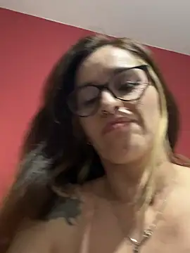 busty_nicole webcam