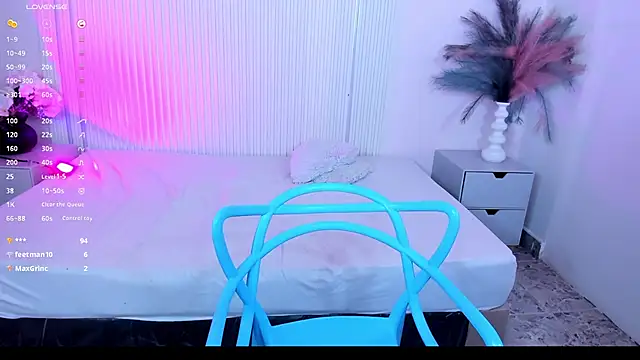 EllaScott7 webcam