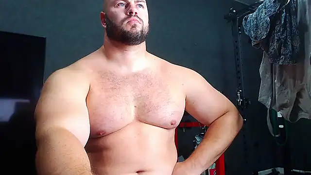 muscularjohnforuX webcam