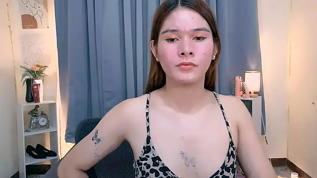 Mimi_Mckinley webcam