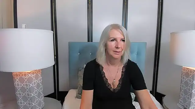 EricaTop webcam
