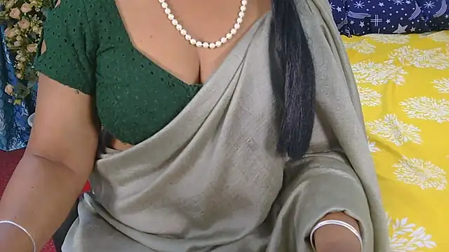 Mallu_Manisha webcam