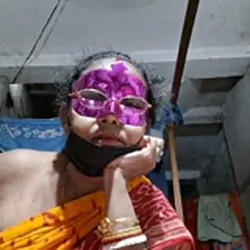Riya45326 webcam