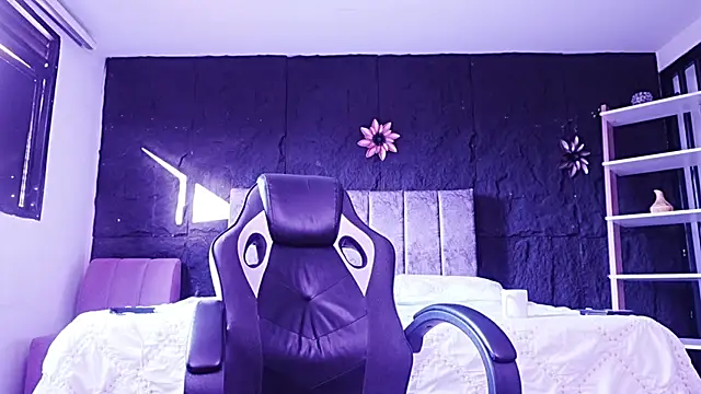 LiamDeep webcam