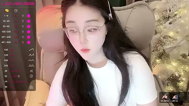 Monica-666888- webcam