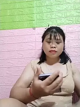 Xuka_lyss webcam