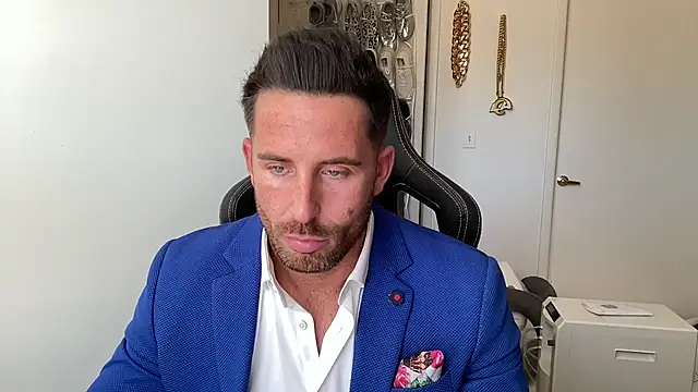 brettmycles28 - Brettmycles28's free webcam - UK Sex Cams