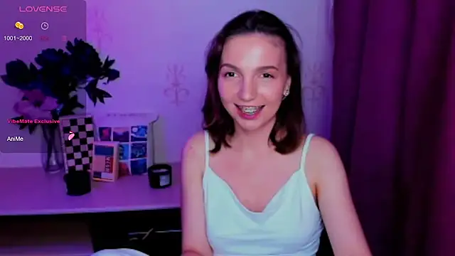 kindhazelhere_ - KindHazelHere_'s free webcam - UK Sex Cams