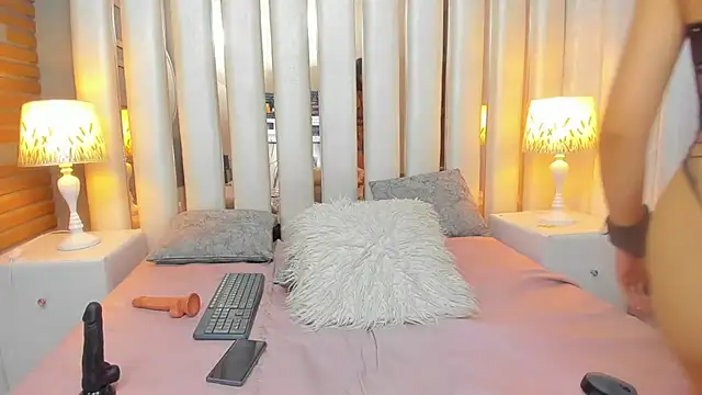 EmmyCruzZ webcam