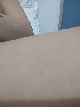 kBossgirls webcam