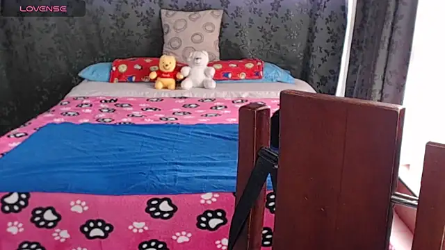 miia-big1boobs_ webcam